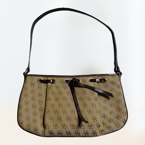 Dooney & Bourke Handbags - Dooney & Bourke bag